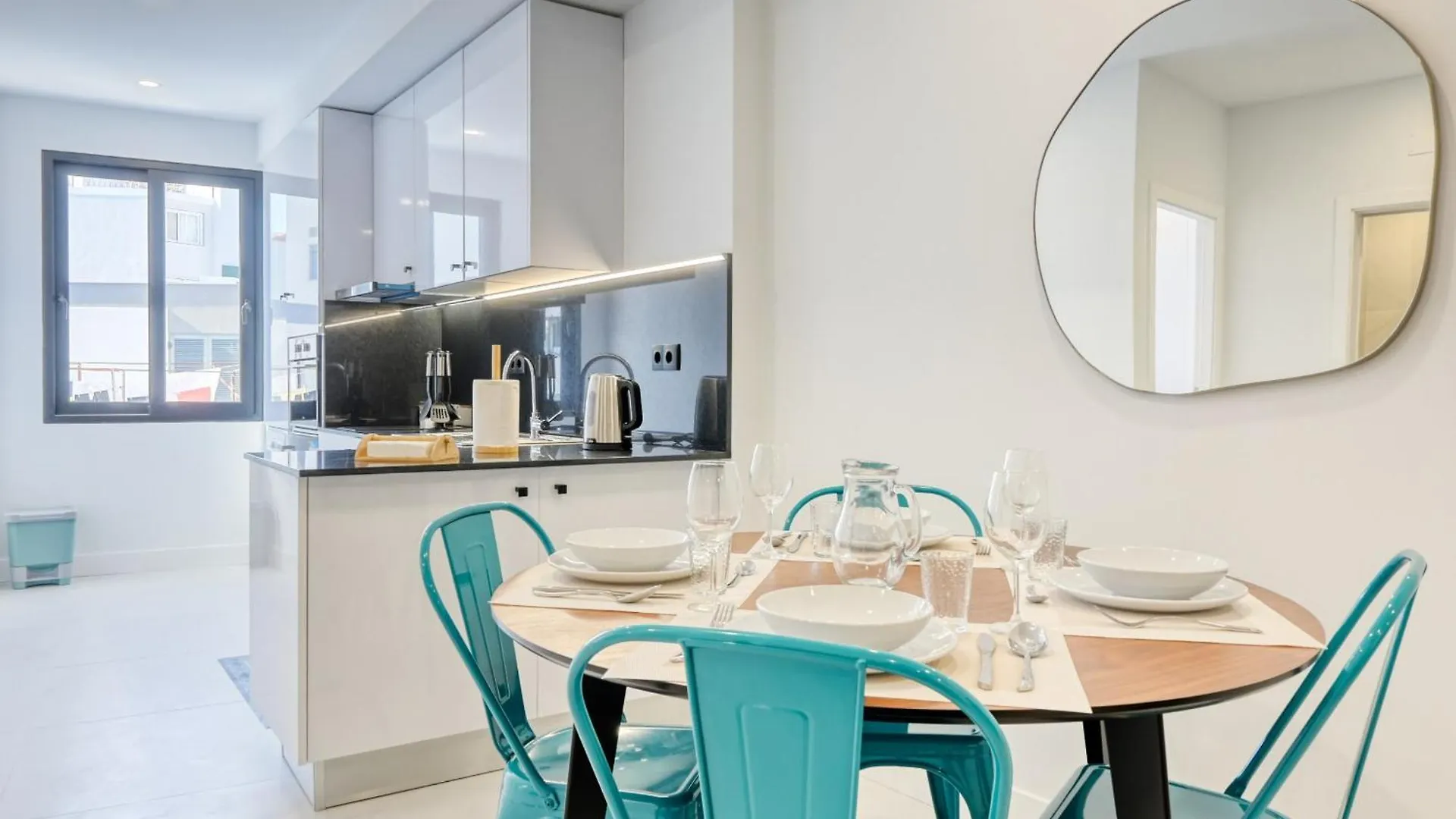 Beco Santa Emilia 2G, A Home In Madeira Funchal