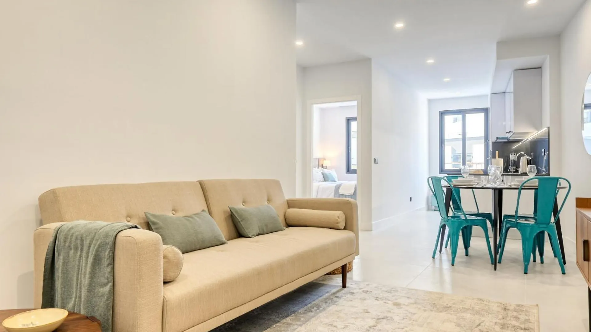 Apartment Beco Santa Emilia 2G, A Home In Madeira Funchal